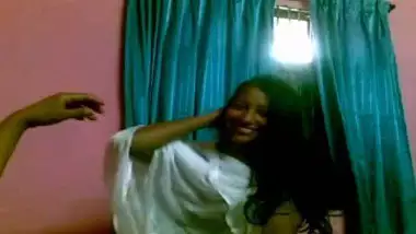 Blowjob mms of desi college girl on cam