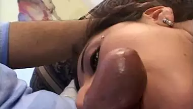 Exotic Indian beauty gets her bum prepared for fucking