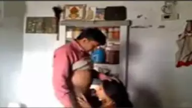 Indian Village Sex MMS Showing Homely Wife In Action