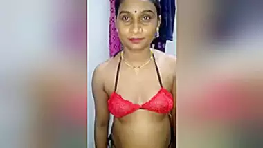 Today Exclusive- Sexy Desi Bhabhi In Bra Panty Part 1