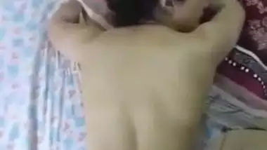 XXX sex is a good way for both man and Desi girl to make MMS video