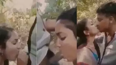 Kinky wife gives an outdoors Indian blowjob to her husband