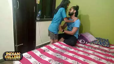 Juicy 18 Year Old Skinny Desi Girlfriend Fucked By Indian Hunk