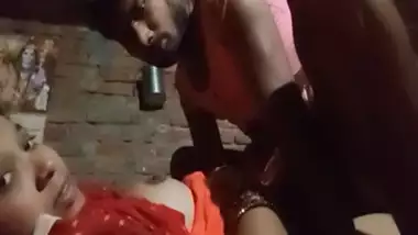 Man enjoys his first village sex with his friend’s wife