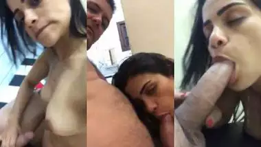 Delhi babe enjoys her sugar daddy’s dick in the Indian xxx